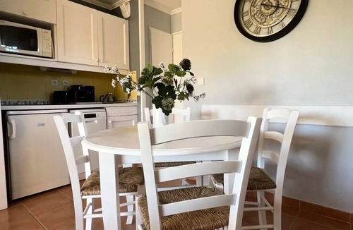 Pont Royal Apartment | Village Pont Royal in Provence - maeva Home - Apartment 2 Rooms 5 Persons - Selection