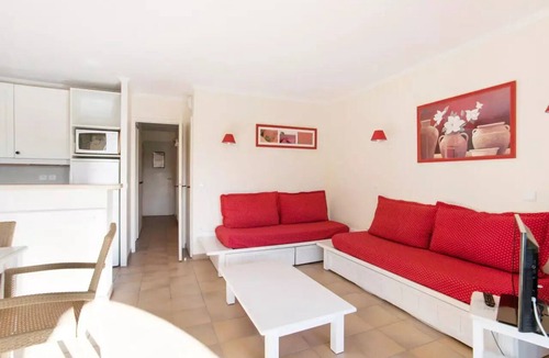 Pont Royal Apartment | Village Pont Royal in Provence - maeva Home - 3 room apartment for 7 people Selection