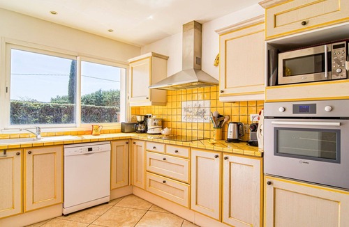 Montfort-sur-Argens House | Wonderful private villa for 8 people with WIFI, private pool, A/C, TV and terrace