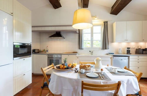 Tresques House | Wonderful private villa for 8 people with private pool, WIFI, TV, terrace and pets allowed