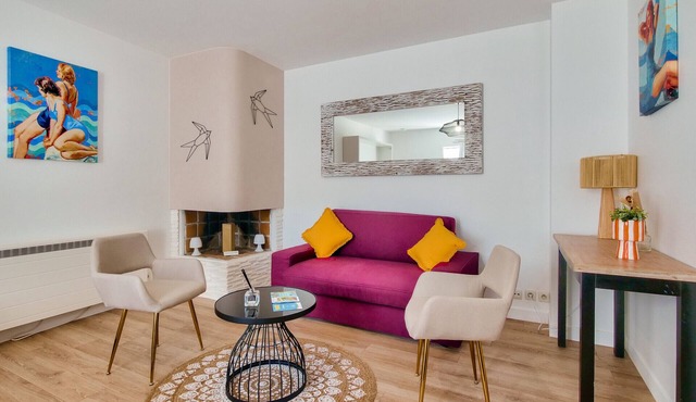 150m from St Martin de Ré harbour, studio for 2