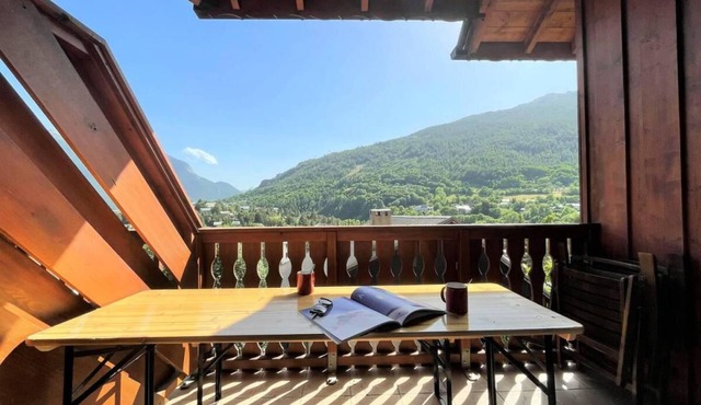 3rd floor, view panoramic, balcony, tv, 64m², Serre Chevalier