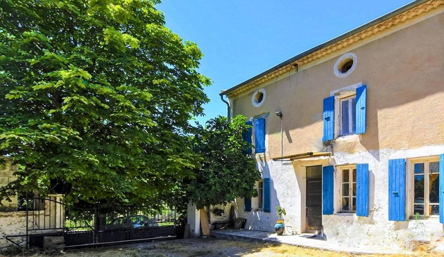 Amazing home in Vinsobres