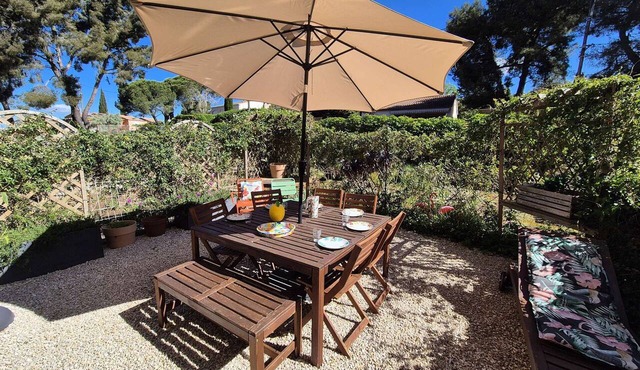Beach nearby, all on foot, WIFI, fully equipped for your comfort
