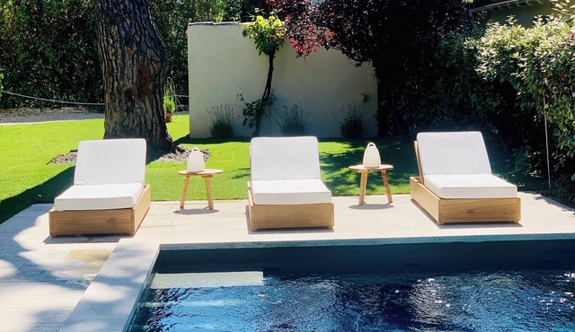 Charming house with pool in the heart of Provence