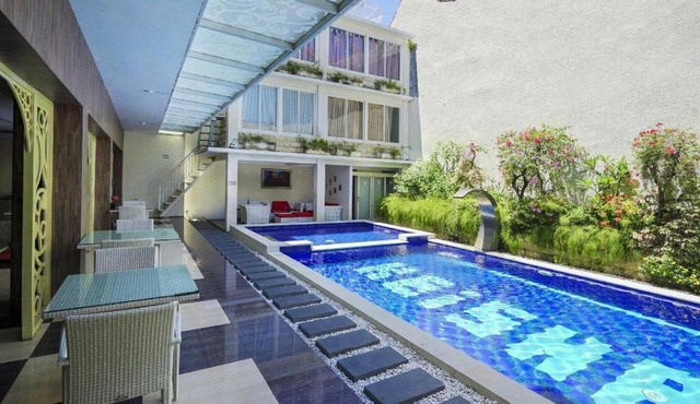 Cozy Standard Double w/City View & Free WiFi