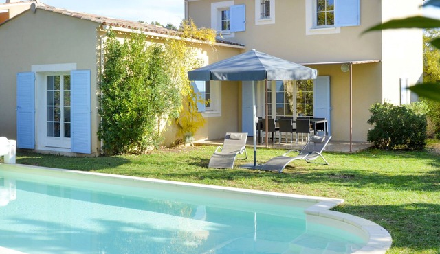 Le Clos Savornin V8IC by Interhome