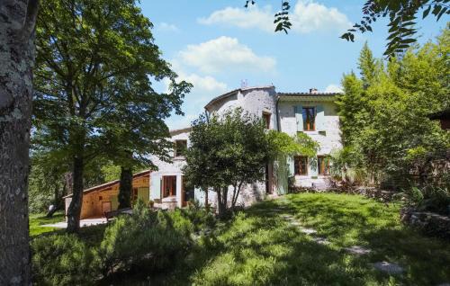 Luxurious Home In Malataverne