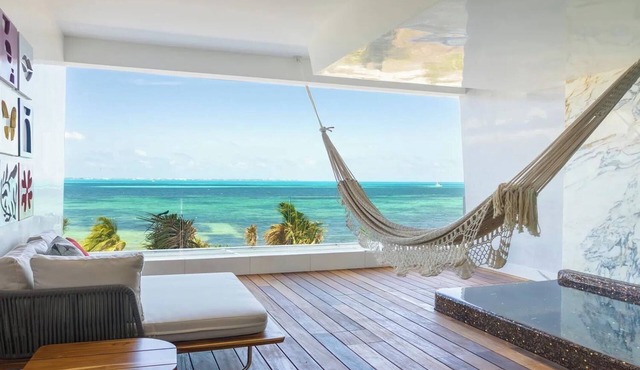 Luxury Adults-Only Oceanfront Escape in Beautiful Cancun