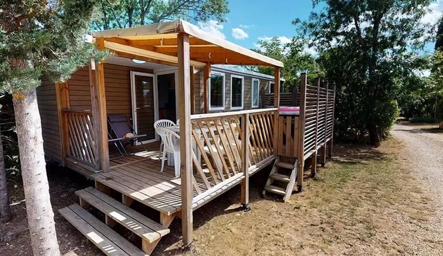 Mobile Home in Vaucluse - 28 m² - 3 bedrooms + Jacuzzi, sleeps 6