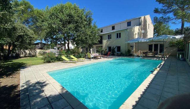 Modern house for 6 people with private pool between Ventoux and Luberon