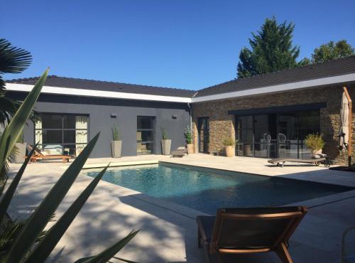 Patio 127