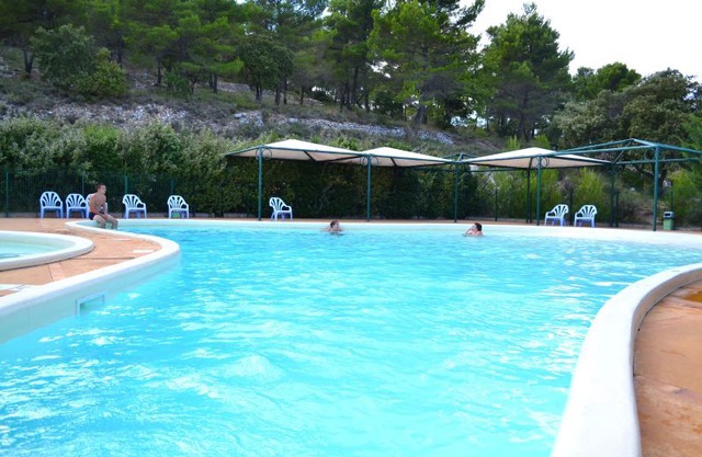 2 bedroom accommodation in Murs