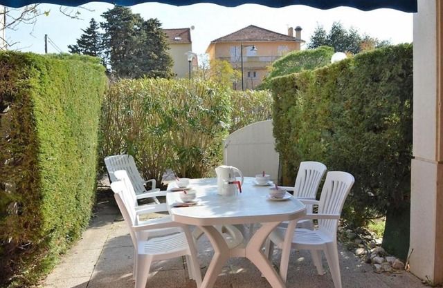 Appartement Le Lavandou, 2 pièces, 6 personnes - FR-1-251-28