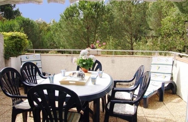 Appartement Le Lavandou, 3 pièces, 6 personnes - FR-1-251-366