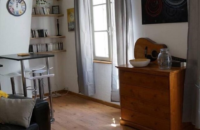 Avignon 50m2 historic center