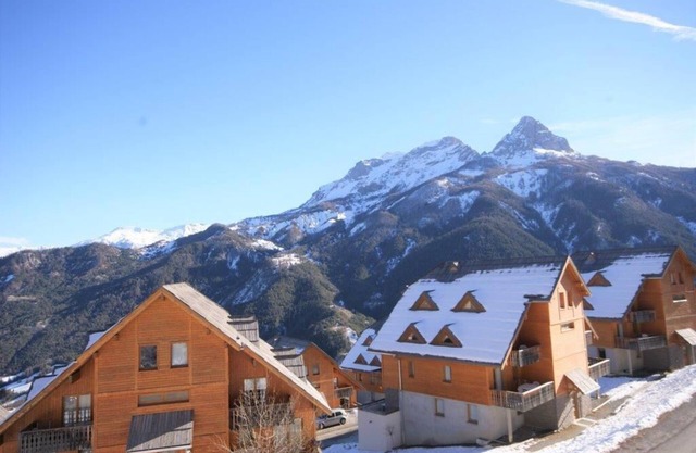 Chalet, Ground floor, terrace, tv, ski locker, 88m², Pra Loup