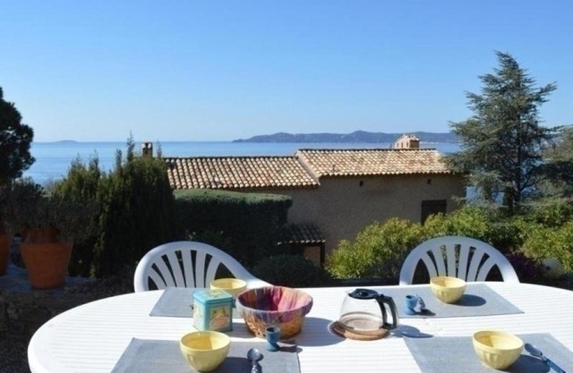 Maison Le Lavandou, 5 pièces, 8 personnes - FR-1-251-245