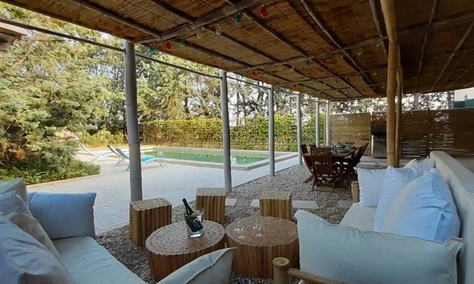 Meynes House | 100 m² House ∙ 3 bedrooms ∙ 6 guests