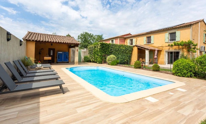 Taillades House | 103 m² House ∙ 3 bedrooms ∙ 6 guests