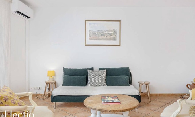 Lourmarin House | 110 m² House ∙ 2 bedrooms ∙ 4 guests