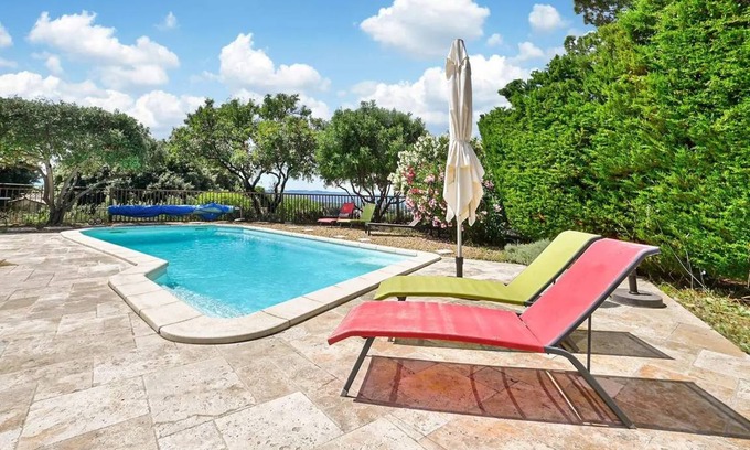 Eyragues Villa | 120 m² Villa ∙ 3 bedrooms ∙ 6 guests