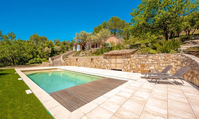 Entrecasteaux Villa | 125 m² Villa ∙ 4 bedrooms ∙ 8 guests
