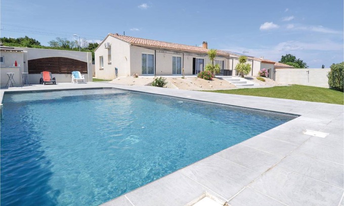 Sernhac House | 127 m² House ∙ 4 bedrooms ∙ 10 guests