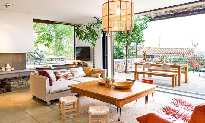 Hyeres City Centre House | 130 m² House ∙ 2 bedrooms ∙ 4 guests