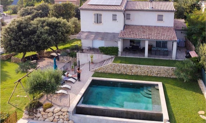 Puget House | 140 m² House ∙ 4 bedrooms ∙ 8 guests