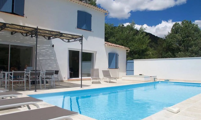 Allemagne-en-Provence House | 147 m² House ∙ 4 bedrooms ∙ 10 guests
