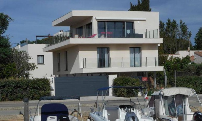 Miramar House | 150 m² House ∙ 4 bedrooms ∙ 10 guests