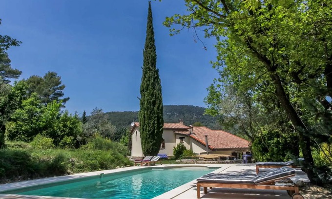Claviers House | 150 m² House ∙ 3 bedrooms ∙ 4 guests