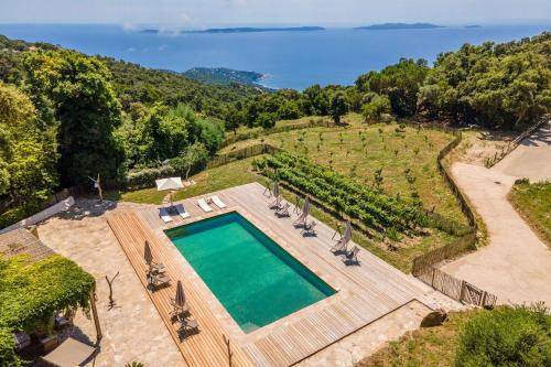Le Lavandou House | 150 m² House ∙ 3 bedrooms ∙ 10 guests