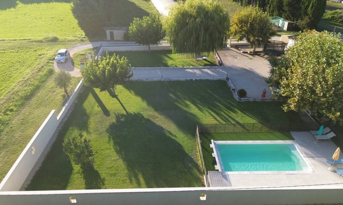 Eyragues Villa | 150 m² Villa ∙ 3 bedrooms ∙ 6 guests