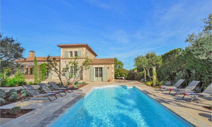 St.-Remy-de-Provence House | 155 m² House ∙ 3 bedrooms ∙ 6 guests