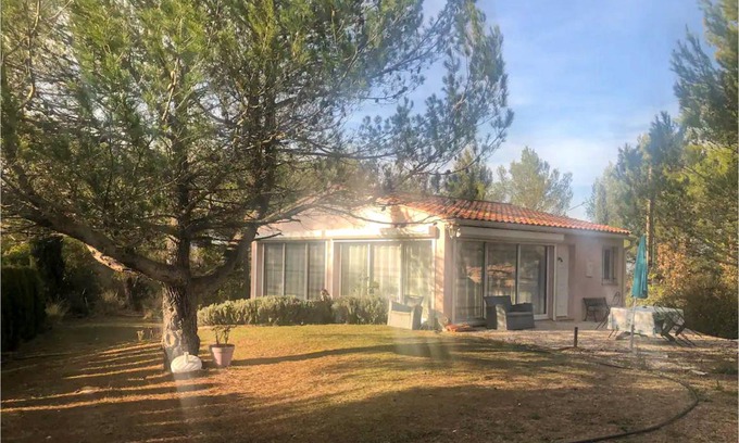 Meyrargues House | 160 m² House ∙ 3 bedrooms ∙ 6 guests