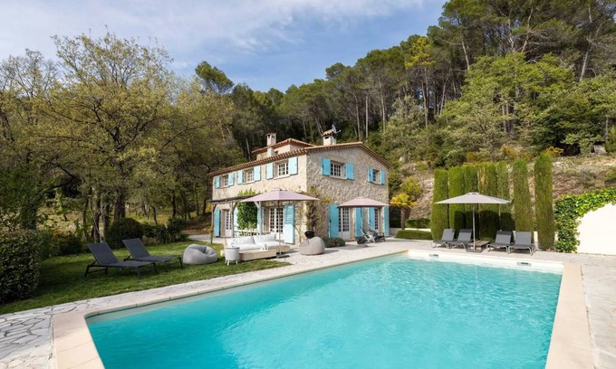 Callas House | 160 m² House ∙ 4 bedrooms ∙ 10 guests