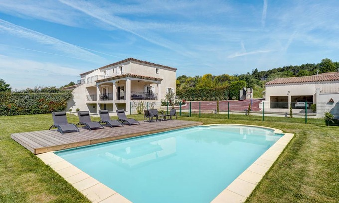 Aix-en-Provence House | 170 m² House ∙ 5 bedrooms ∙ 12 guests