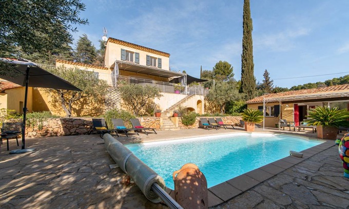 Aups Villa | 175 m² Villa ∙ 4 bedrooms ∙ 8 guests