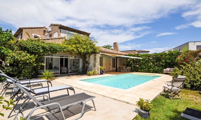 Morieres-les-Avignon Villa | 180 m² Villa ∙ 3 bedrooms ∙ 6 guests
