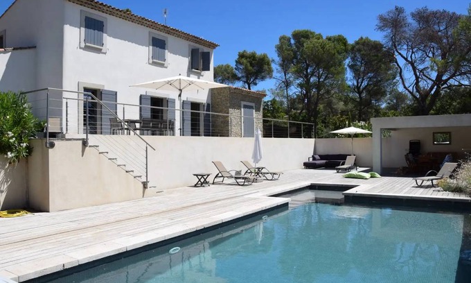 Pourrieres House | 180 m² House ∙ 4 bedrooms ∙ 8 guests
