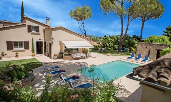 Cereste House | 180 m² House ∙ 4 bedrooms ∙ 8 guests