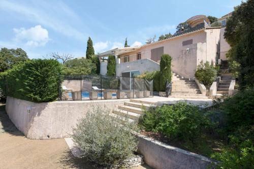 Les Hauts de Villeneuve House | 185 m² House ∙ 4 bedrooms ∙ 8 guests
