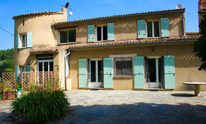 Valensole House | 198 m² Gîte ∙ 4 bedrooms ∙ 9 guests