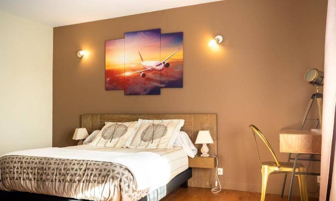 Marignane Bed & Breakfast | 20 m² Bed and breakfast ∙ 2 guests
