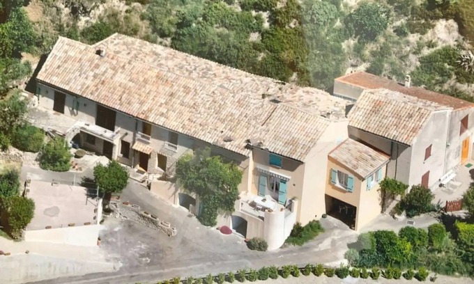 Rasteau House | 22 m² House ∙ 1 bedroom ∙ 2 guests