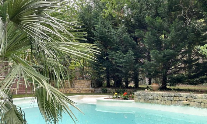 Salon-de-Provence Villa | 220 m² Villa ∙ 3 bedrooms ∙ 6 guests