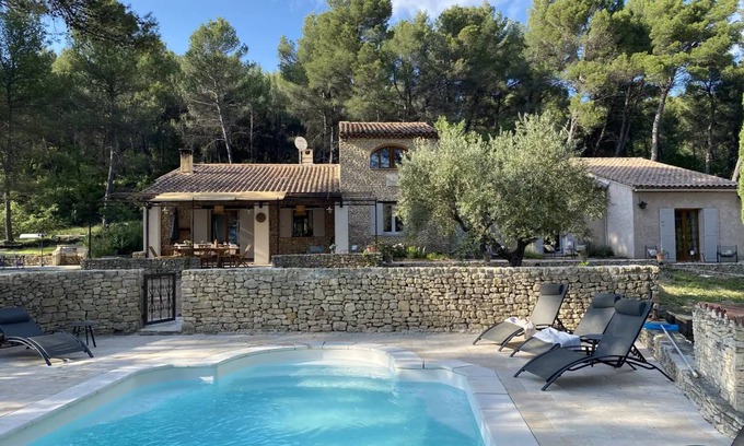 Gargas House | 230 m² House ∙ 6 bedrooms ∙ 14 guests