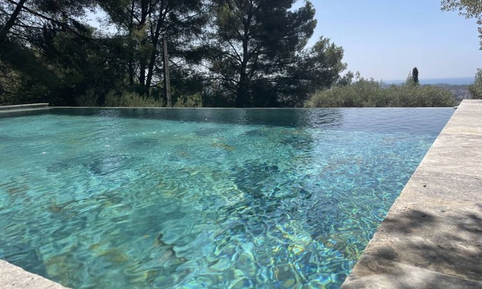 La Valette-du-Var Villa | 230 m² Villa ∙ 4 bedrooms ∙ 7 guests